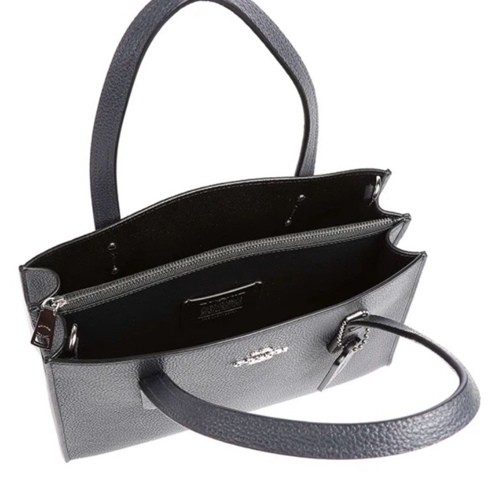 Coach 29529 Charlie Carryall 28 Midnight
Navy Leather Crossbody Satchel Bag - Picture 3 of 15